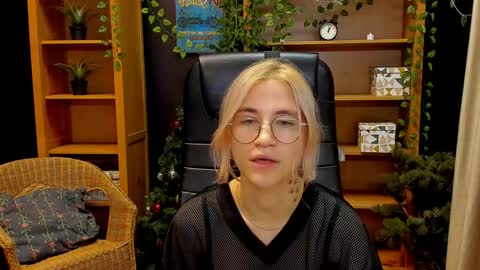 Katrin online show from 10, 12, 2024