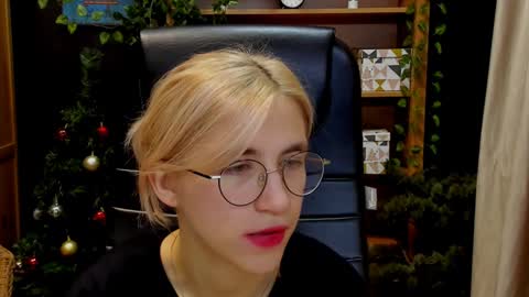 Katrin online show from 15, 12, 2024