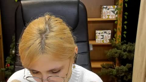 Katrin online show from 26, 12, 2024