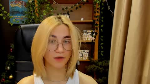 Katrin online show from 30, 12, 2024