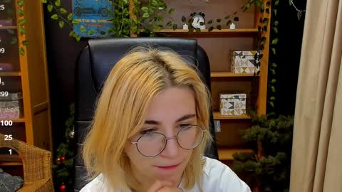 Katrin online show from 4, 1, 2025