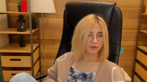 Katrin online show from 9, 1, 2025