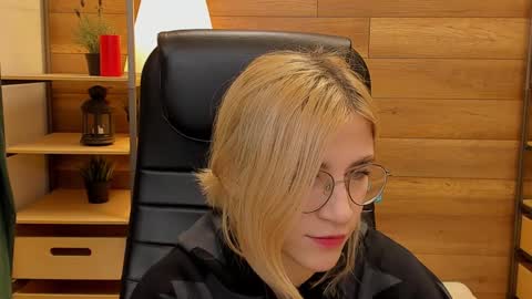 Katrin online show from 11, 1, 2025