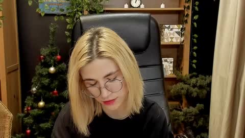 Katrin online show from 19, 1, 2025