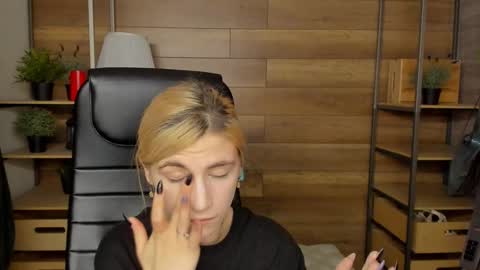 Katrin online show from 23, 1, 2025