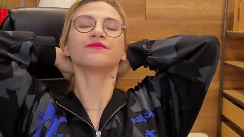 Katrin online show from 12, 2, 2025