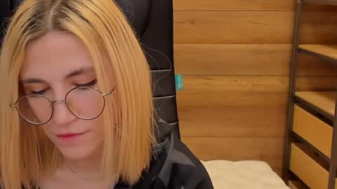 Katrin online show from 13, 2, 2025