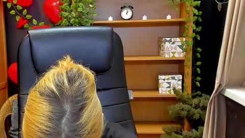 Katrin online show from 24, 2, 2025