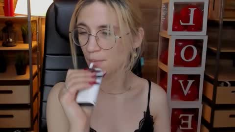 Katrin online show from 28, 2, 2025