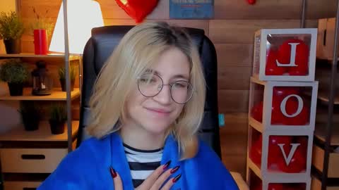 Katrin online show from 2, 3, 2025