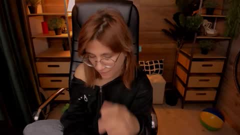 Katrin online show from 11, 10, 2025