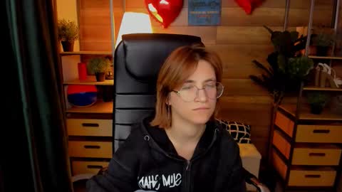 Katrin online show from 23, 10, 2025