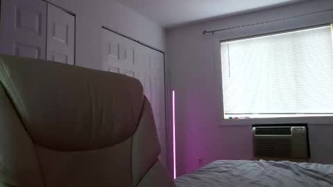 moon_light_girl online show from 7, 6, 2026