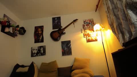 Snapshot of moon_ligth18 chatting on 24, 2, 2025 Luna online show from 24, 2, 2025
