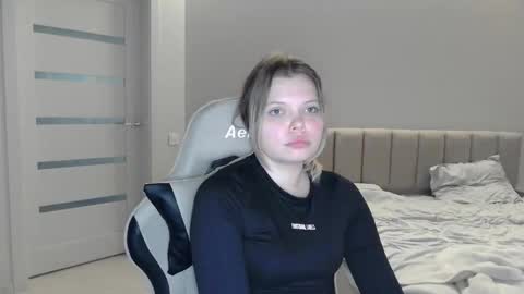 moon_lili online show from 21, 3, 2026