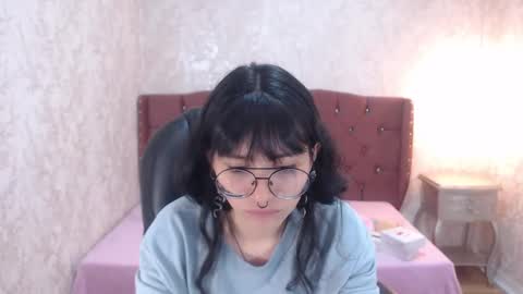 Snapshot of mooncharlotte chatting on 19, 2, 2025 Charlotte online show from 19, 2, 2025