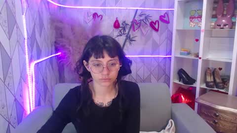 Snapshot of mooncharlotte chatting on 15, 9, 2025 Charlotte online show from 15, 9, 2025