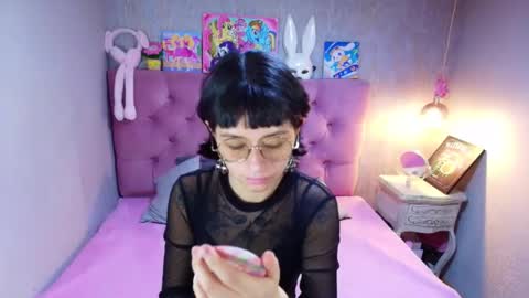 Snapshot of mooncharlotte chatting on 6, 3, 2026 Charlotte online show from 6, 3, 2026