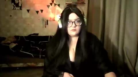 moonfairy2 online show from 28, 4, 2026