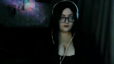 moonfairy2 online show from 29, 4, 2026