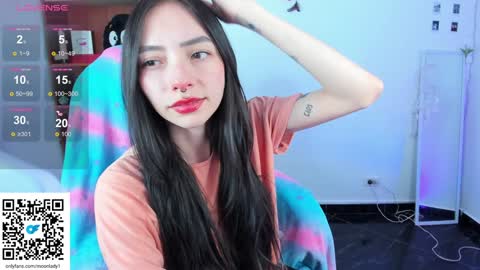 MOON  online show from 24, 1, 2025