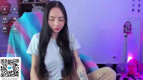 MOON  online show from 5, 3, 2025