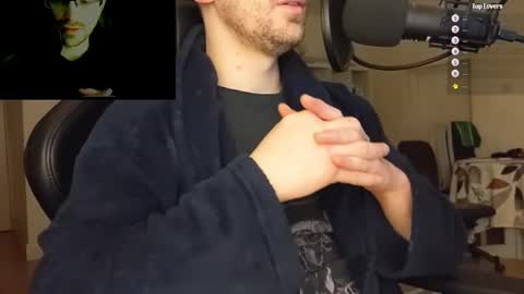 Snapshot of moonsire chatting on 28, 1, 2025 Moonsire online show from 28, 1, 2025