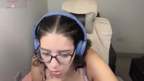 Moon Woman online show from 7, 11, 2025