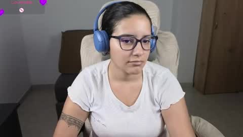 Snapshot of moonwoman_ chatting on 29, 5, 2026 Moon Woman online show from 29, 5, 2026