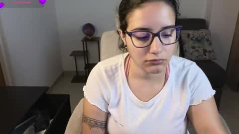 Snapshot of moonwoman_ chatting on 1, 6, 2026 Moon Woman online show from 1, 6, 2026