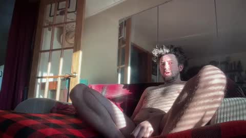 Snapshot of moony__ chatting on 2, 12, 2024 Moon online show from 2, 12, 2024