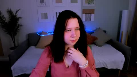 Charli online show from 19, 4, 2026