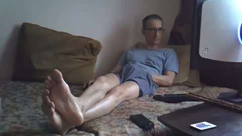 Snapshot of moovurey16 chatting on 8, 4, 2026 Alex online show from 8, 4, 2026