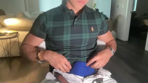 mora594574 online show from 20, 10, 2025