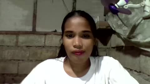 Snapshot of morenagirlpinay18 chatting on 8, 3, 2026 morenagirlpinay18 online show from 8, 3, 2026
