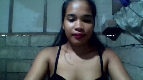 Snapshot of morenagirlpinay18 chatting on 18, 3, 2026 morenagirlpinay18 online show from 18, 3, 2026