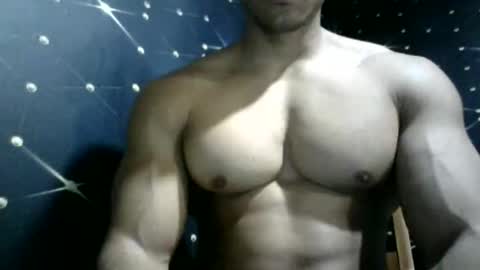 moreno1muscular online show from 8, 2, 2025