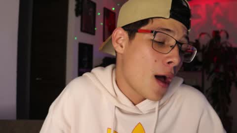   online show from 21, 1, 2025