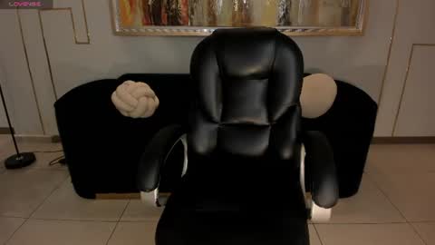 Morgan Hicks online show from 2, 8, 2026