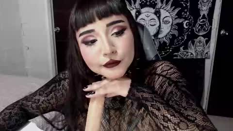 Morgan Moon online show from 26, 11, 2025