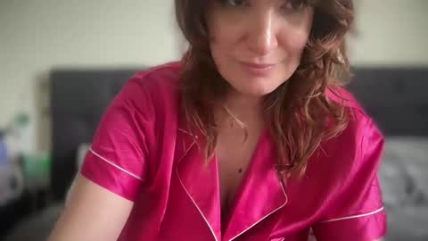 Mossy Mommy online show from 15, 4, 2026