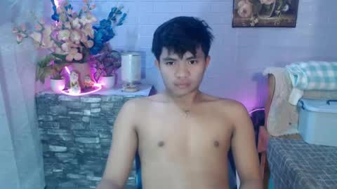 mostwantedtwink online show from 25, 6, 2026