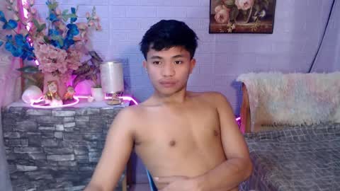 mostwantedtwink online show from 4, 8, 2026