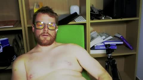 JuicySandwich online show from 9, 4, 2026