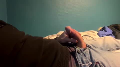 Snapshot of mouillelenos chatting on 13, 1, 2026 CamO online show from 13, 1, 2026