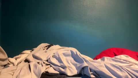 Snapshot of mouillelenos chatting on 6, 2, 2026 CamO online show from 6, 2, 2026