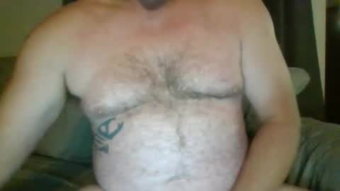 Snapshot of mr1bucket chatting on 8, 10, 2025 mr1bucket online show from 8, 10, 2025