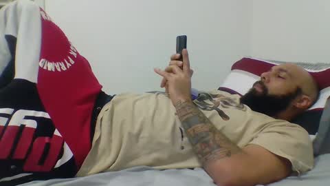 Snapshot of mr8plus chatting on 17, 1, 2025 Mr8 online show from 17, 1, 2025