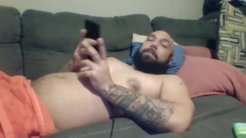 Snapshot of mr8plus chatting on 1, 3, 2025 Mr8 online show from 1, 3, 2025