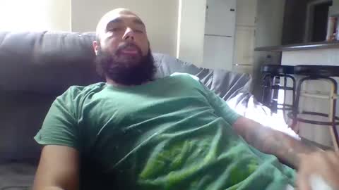 Snapshot of mr8plus chatting on 20, 10, 2025 Mr8 online show from 20, 10, 2025